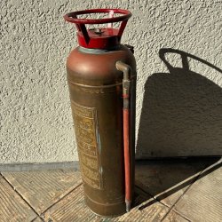 画像8: 希少品！実物真鍮製　50's〜60'sアメリカアンティーク消化器　USAヴィンテージ雑貨/店舗什器40's米軍インダストリアル家具西海岸テキサス