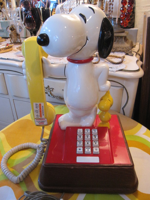 2484円 魅力的な スヌーピー電話機 レトロ