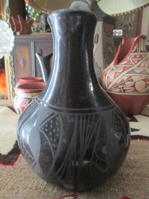 画像5: ■Very old ネイティブアメリカン ポタリー壷（66)*black on black native pottery