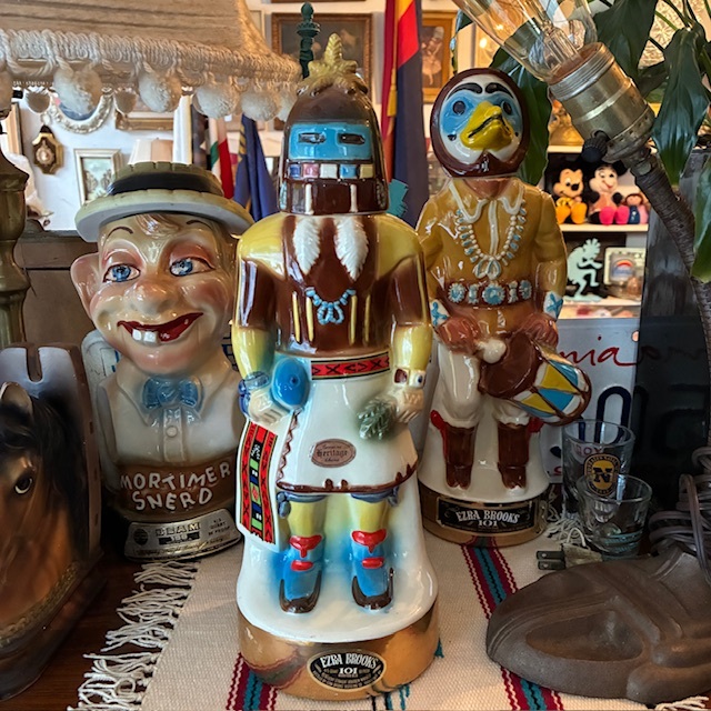 画像1: 貴重！70's カチナインディアン像ウイスキーデカンタ　1976年アメリカアンティーク/セドナ精霊壷USAヴィンテージ雑貨ネイティブnavajoナバホ族チマヨ