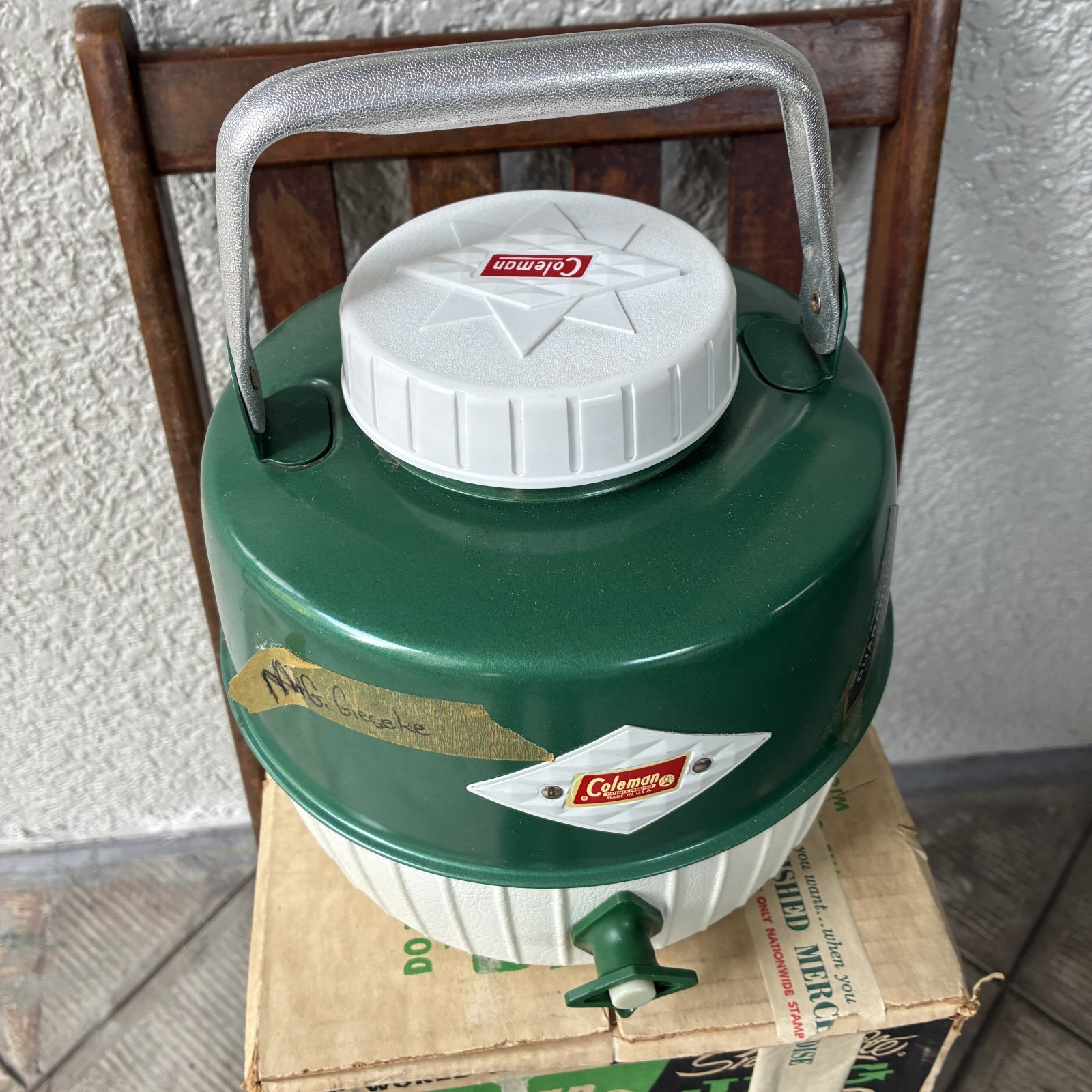 画像2: 箱付き美品レア！coleman コールマン菱形ジャグ1ガロン　アメリカアンティーク/50'sランタンUSAヴィンテージ雑貨ガレージキャンプ看板